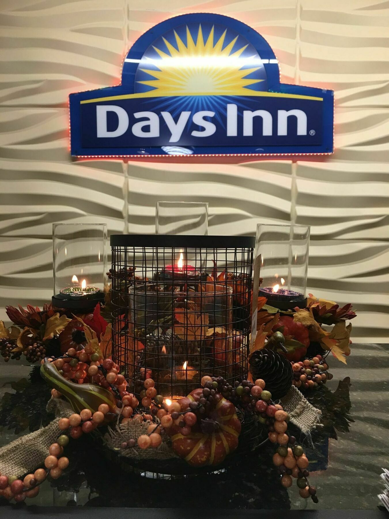 Days Inn By Wyndham Sharonville Exteriör bild
